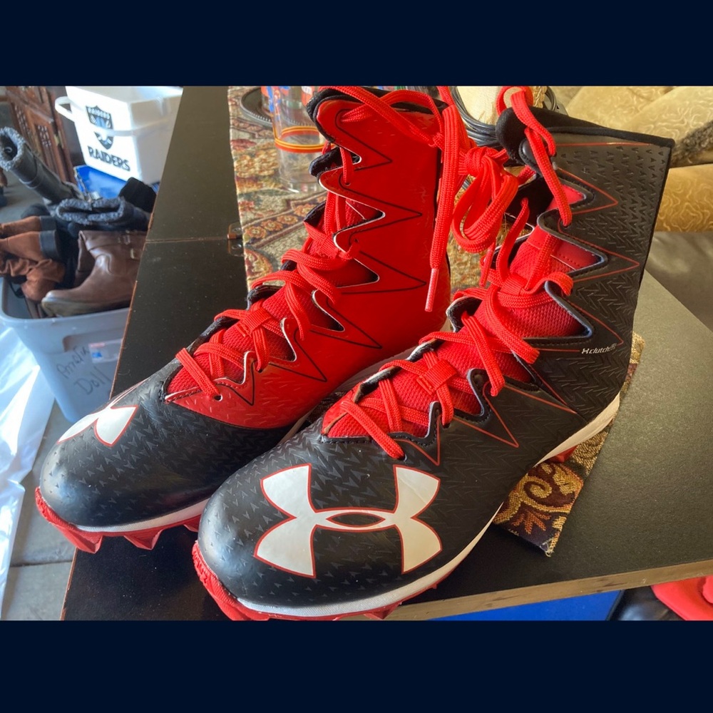 Football cleats